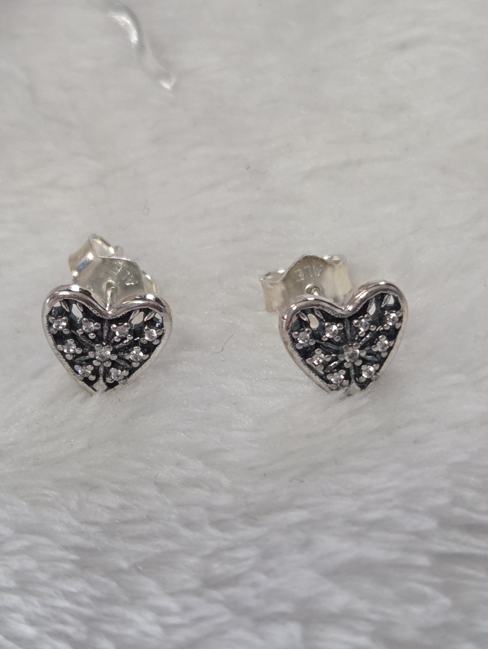 Pandora Heart of Winter Stud Earrings Sterling Silver- NWT